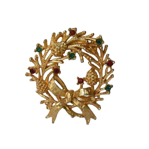 1970s Gold Plate Red & Green Rhinestone Christmas Wreath Holiday Pin Brooch - Picture 1 of 3